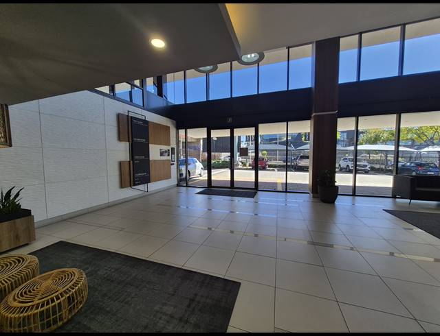 530M² OFFICE TO LET IN SANDTON CENTRAL